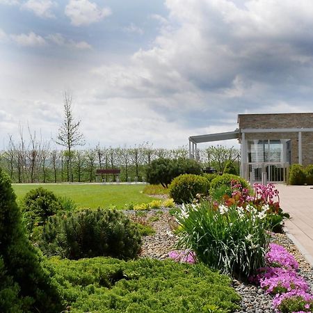 Hotel Harmony Medical & Wellness-Free Parking, 1,8Km From The Center Kromeriz Exterior photo
