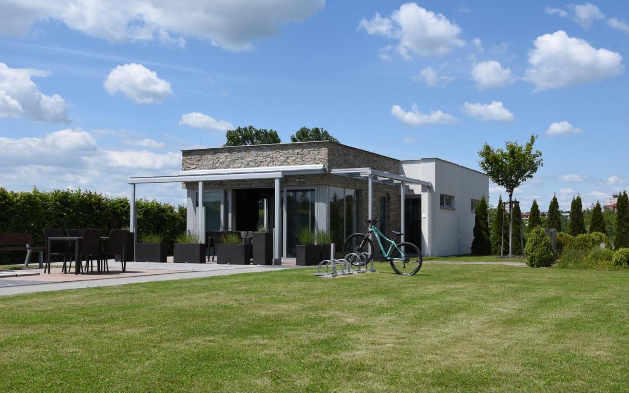 Hotel Harmony Medical & Wellness-Free Parking, 1,8Km From The Center Kromeriz Exterior photo