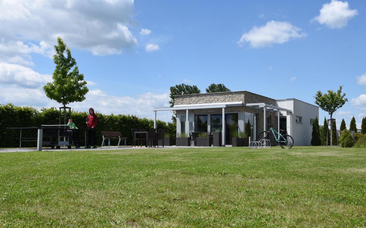 Hotel Harmony Medical & Wellness-Free Parking, 1,8Km From The Center Kromeriz Exterior photo