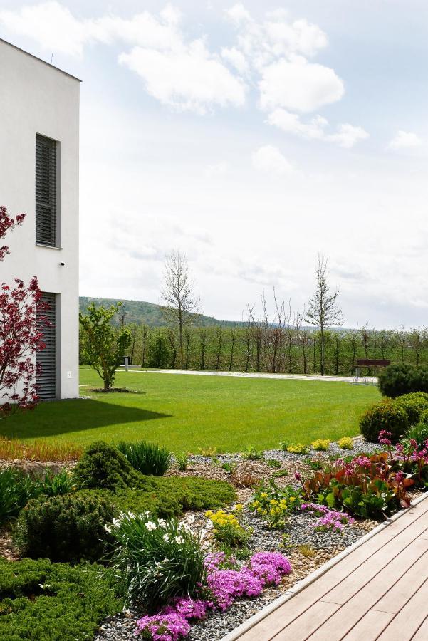 Hotel Harmony Medical & Wellness-Free Parking, 1,8Km From The Center Kromeriz Exterior photo